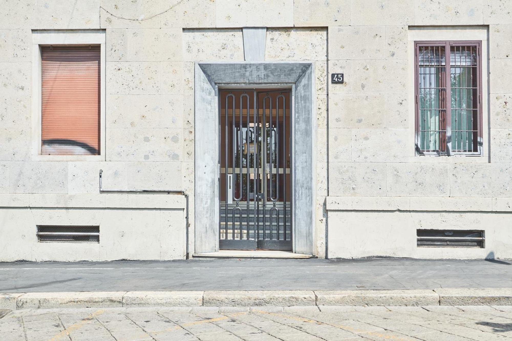 Spacious Flat Close To Fondazione Prada & Metro Milano Exteriör bild