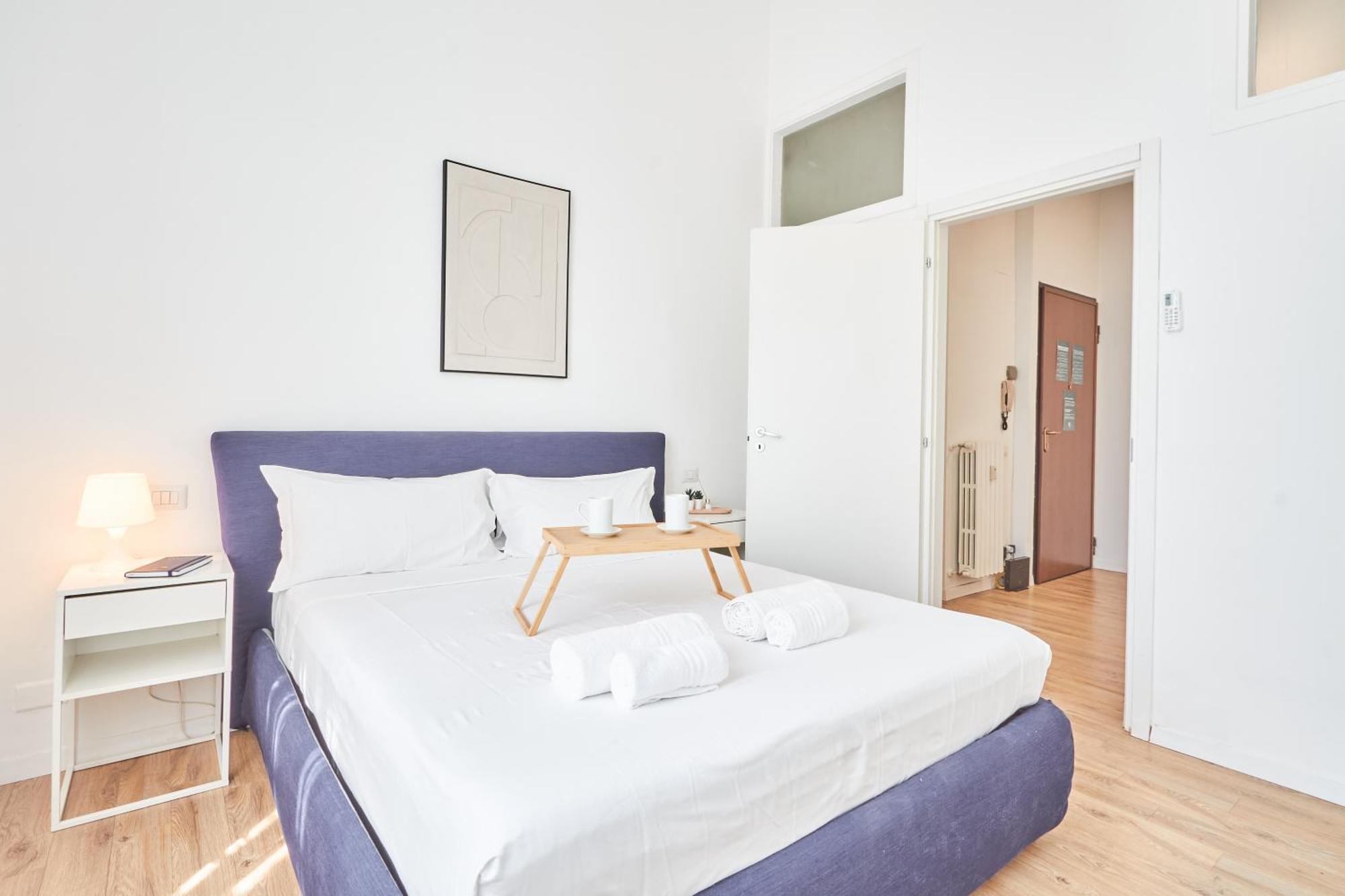 Spacious Flat Close To Fondazione Prada & Metro Milano Exteriör bild